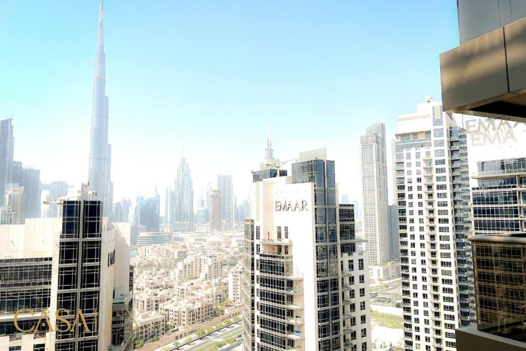 Lovely Big Studio W/ Burj Khalifa View In Downtown Дубай Екстериор снимка